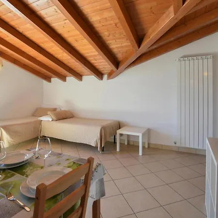 Cozy In With Kitchen * Domaso